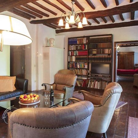 ボルゴ・ア・モッツァーノ Casa Tognarelloヴィラ エクステリア 写真
