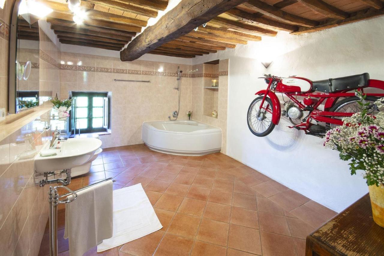 ボルゴ・ア・モッツァーノ Casa Tognarelloヴィラ エクステリア 写真